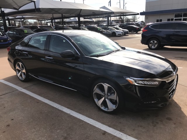 Pre Owned 2018 Honda Accord Sedan Touring 1 5t Call Bh Honda 405 753 8700 Front Wheel Drive Sedan Offsite Location