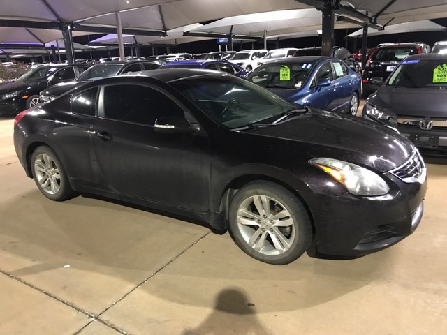 Pre Owned 2011 Nissan Altima 2 5 S Bob Howard Honda 405 753 8700 Front Wheel Drive Coupe Offsite Location