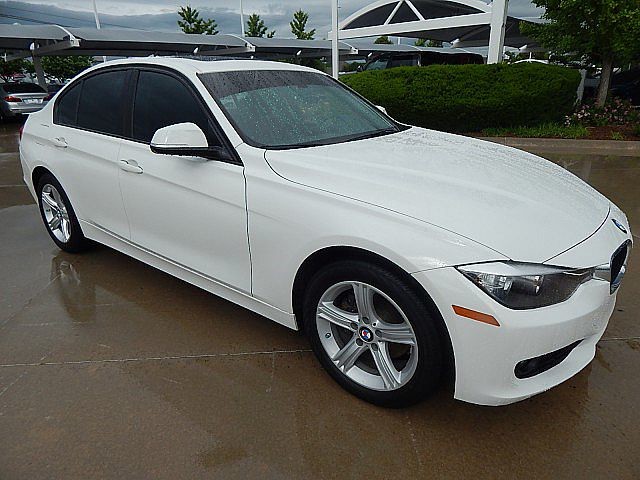 Pre Owned 2017 Bmw 3 Series 320i Xdrive Bluetooth Heated Seats Pre Owned 2017 Bmw 3 Series 320i Xdrive Bluetooth Heated Seats Navigation